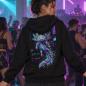 Preview: Schwarzer Axolotl Hoodie mit Cyberpunk-Rückenmotiv  einer Frau beim Tanzen